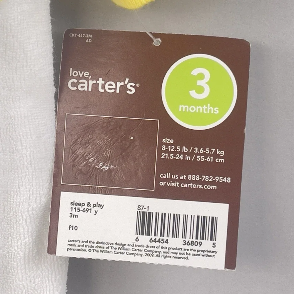 Carters Vintage 2009 Baby Sleeper 3M White Yellow Giraffe Elephant Duck Feet NWT